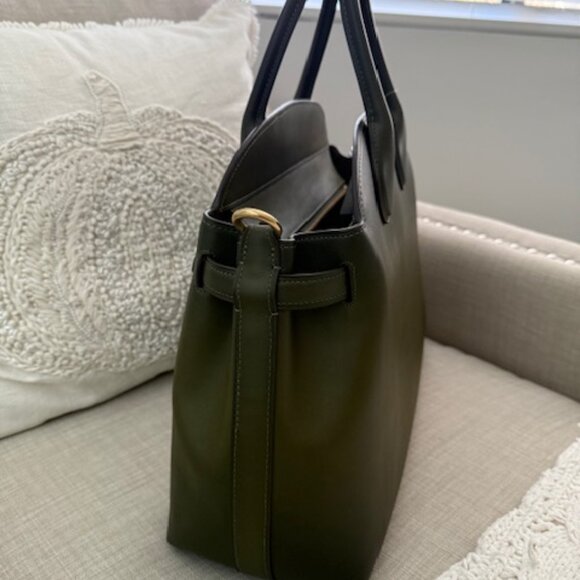 Coach Empire 40 Olive with Rexy Charm - Picture 4 of 16